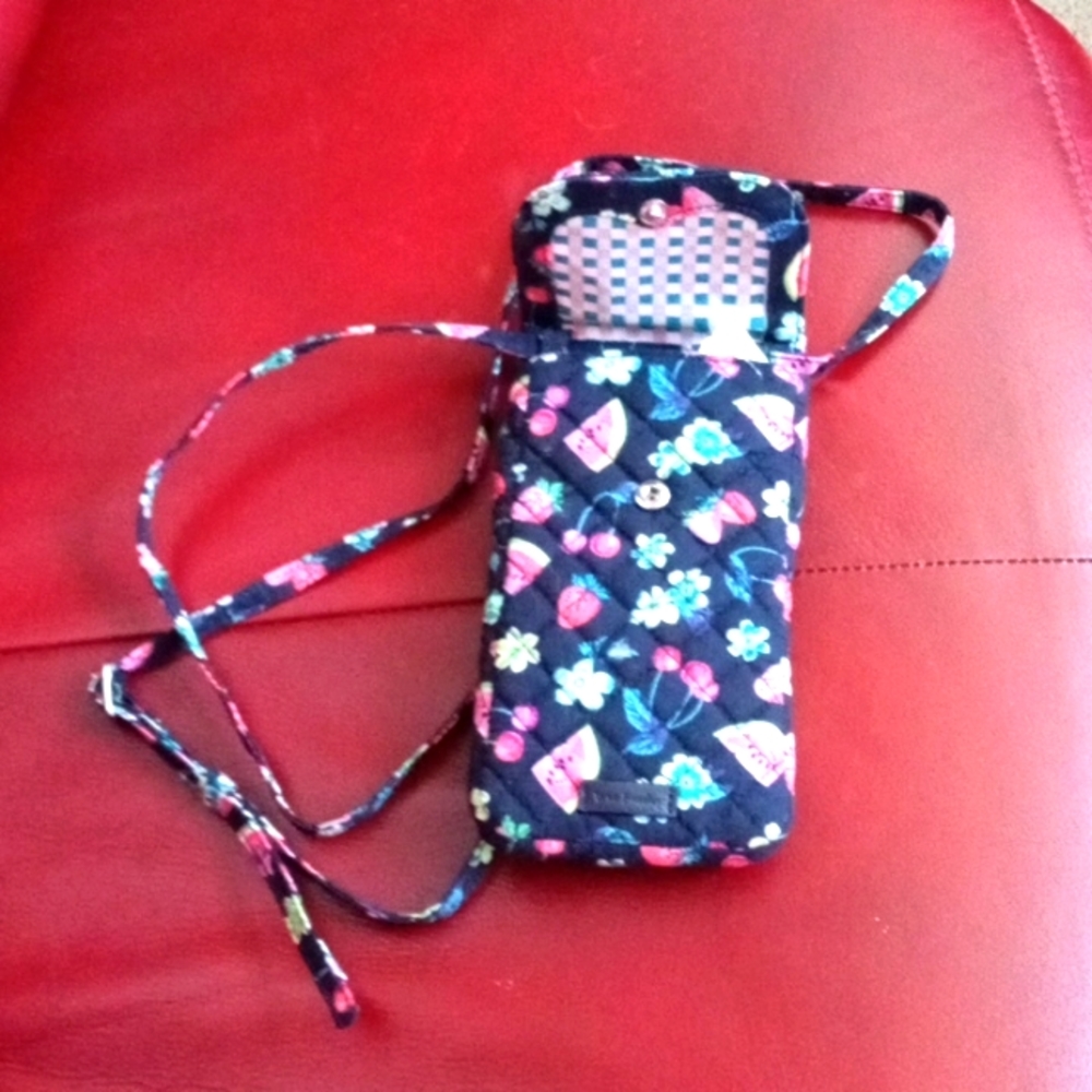 Vera Bradley Carson Cellphone Crossbody in Fruit Grove